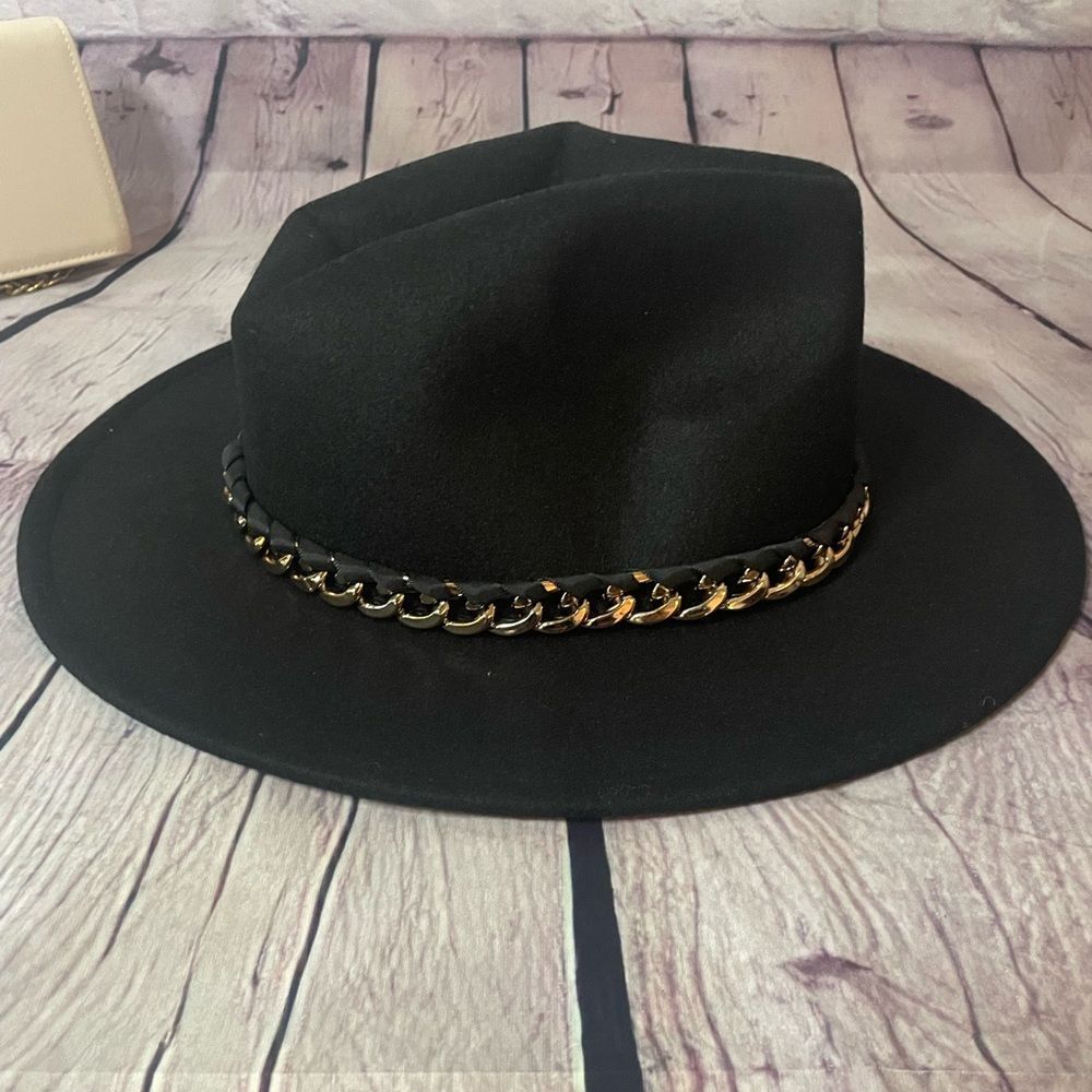 ✨Fashion Nova Black Fedora✨
